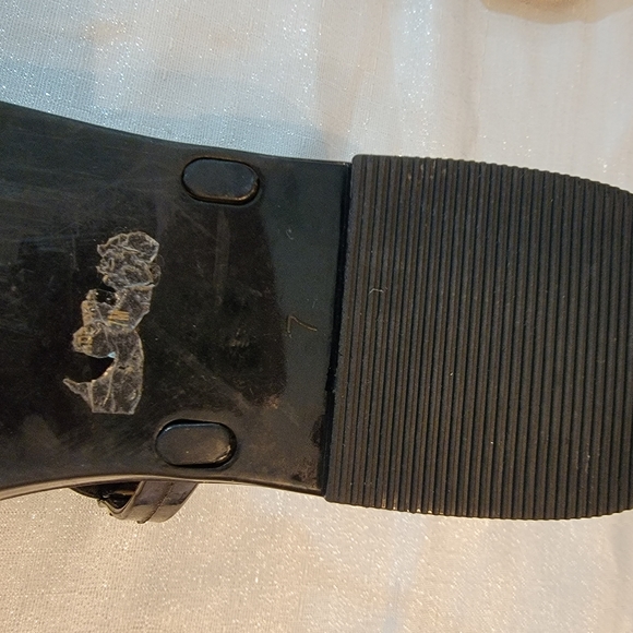 TORY BURCH BLACK MINI MILLER JELLY THONG SANDALS - Picture 10 of 12